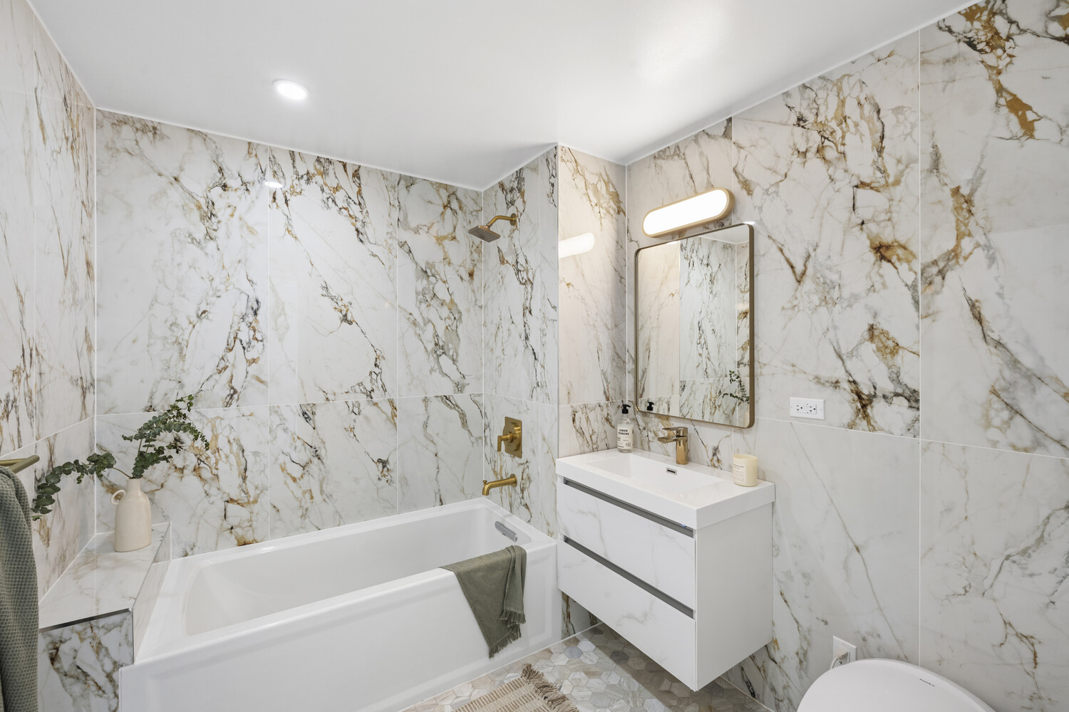 229 WITHERS Street 4C