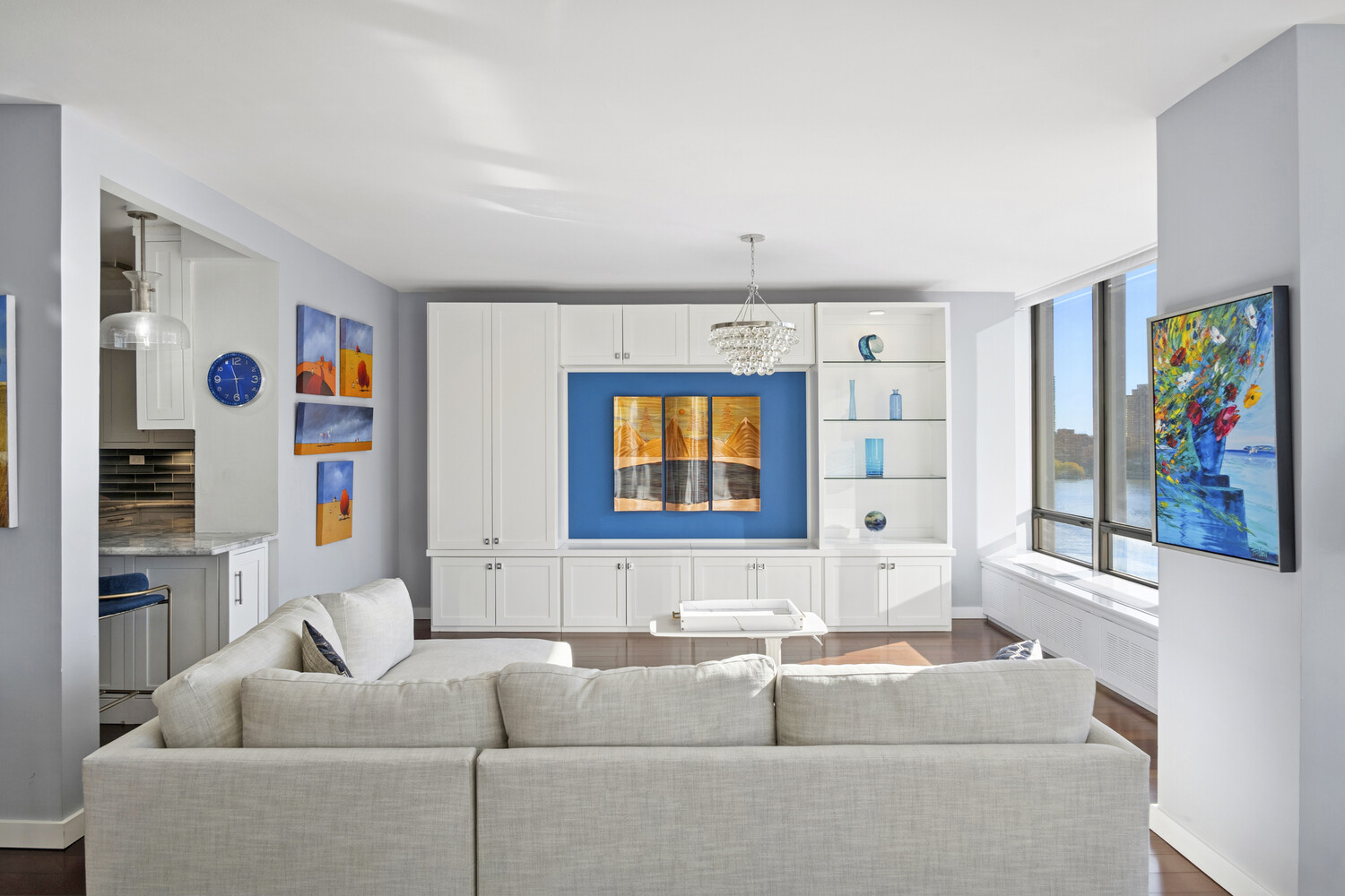 870 UNITED NATIONS Plaza 10G