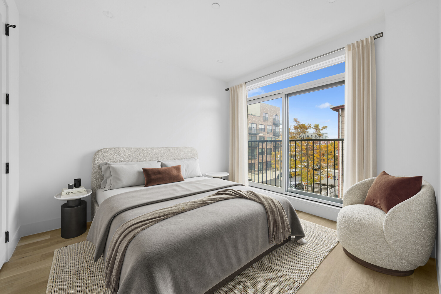 831 KNICKERBOCKER Avenue 2B