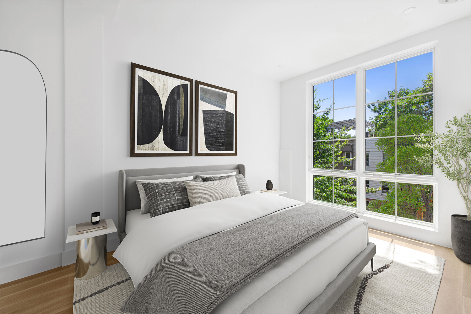 1019 HANCOCK Street 2B