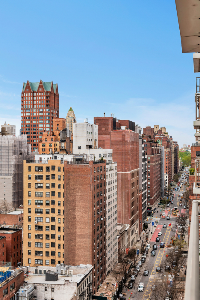 301 E 79TH Street 20N