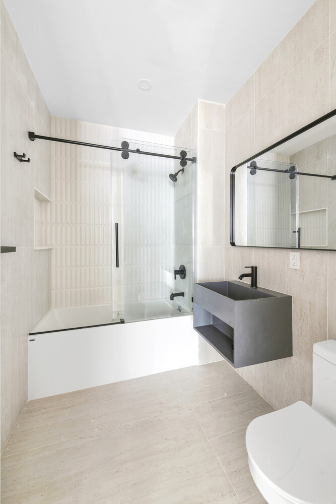 1479 STERLING Place 1B