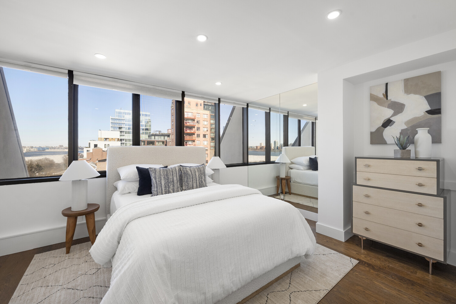 130 BARROW Street PH20