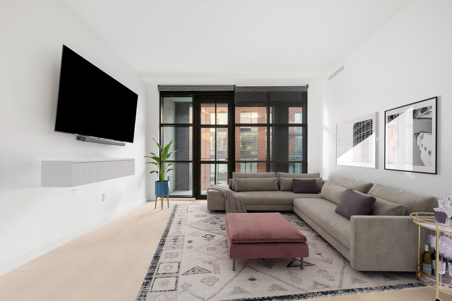 215 N 10TH Street 4D