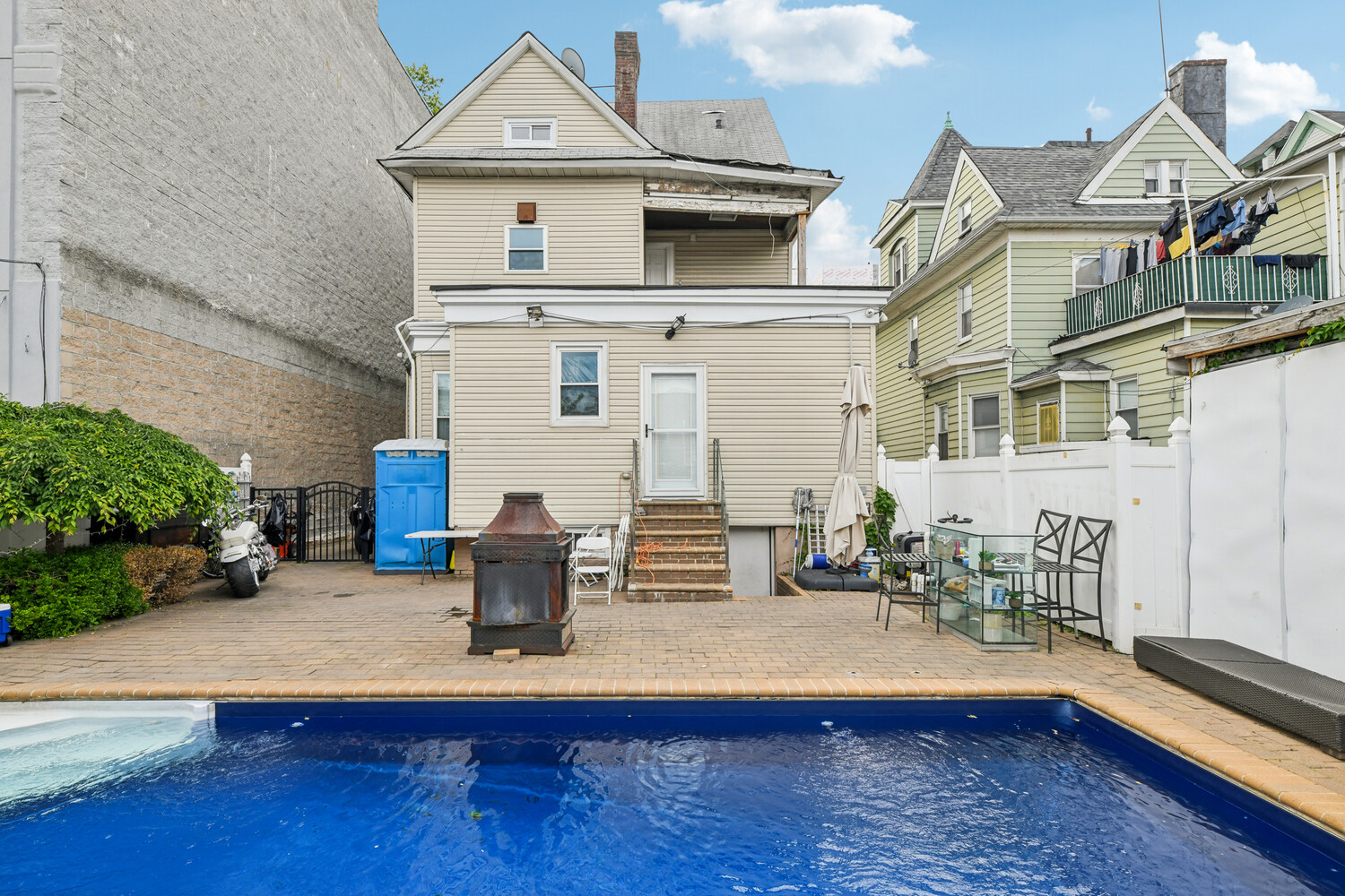 455 E 26TH Street