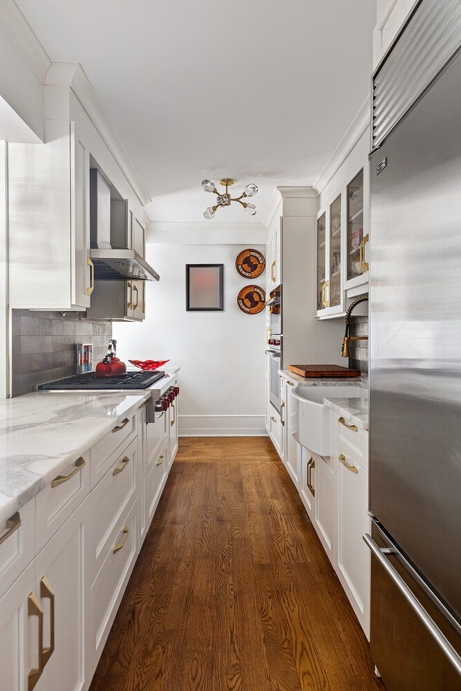 45 SUTTON Place S 10H