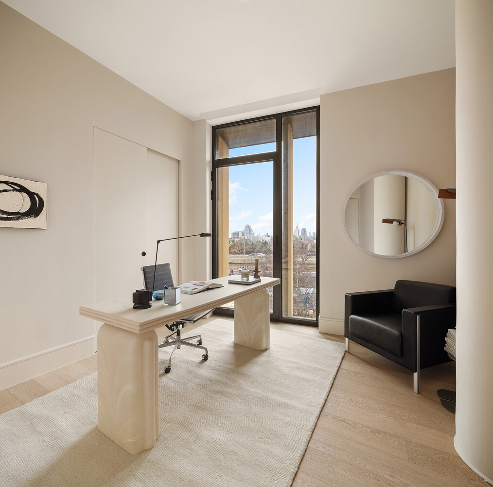 28 HERBERT Street 3B