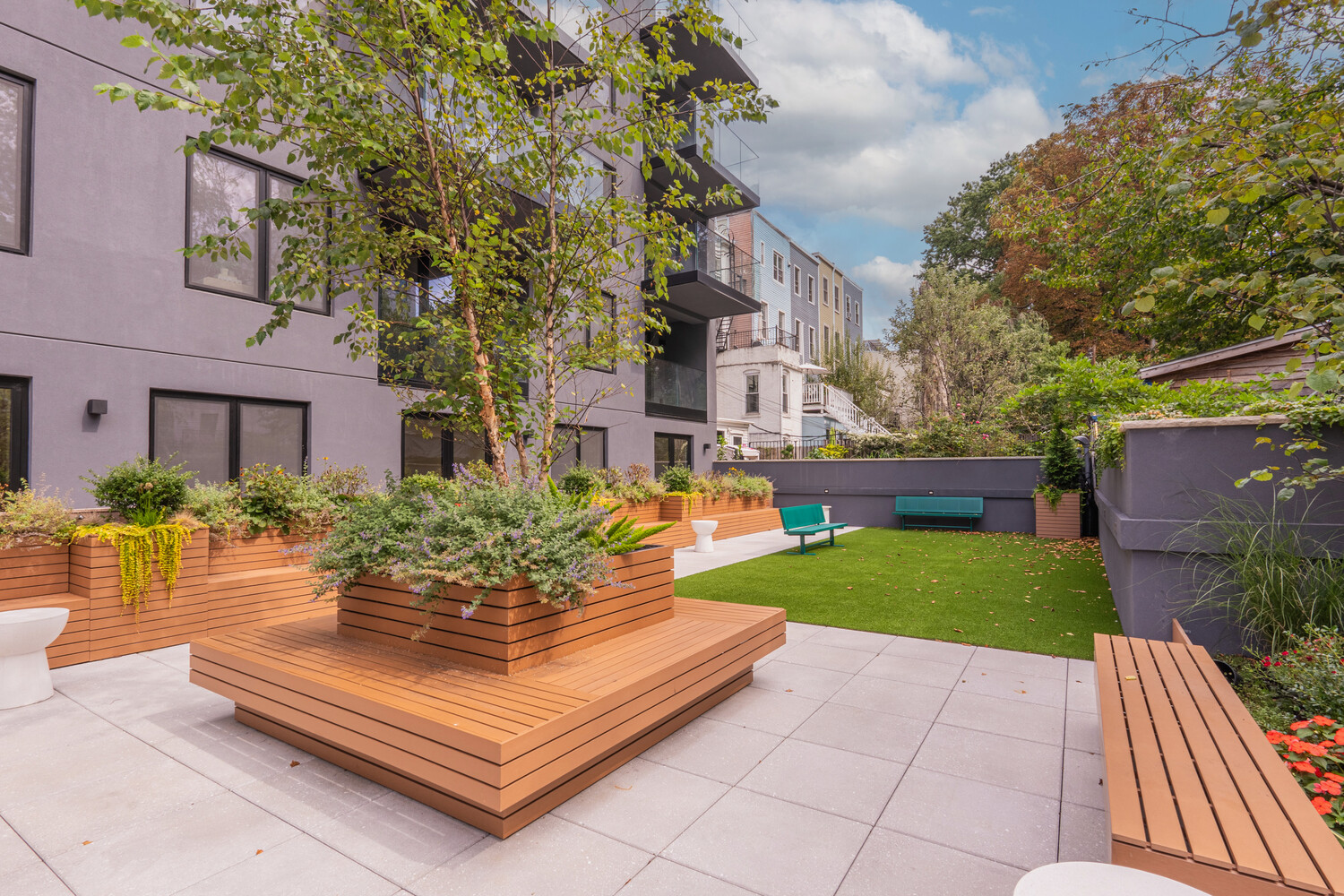 228 13TH Street 201