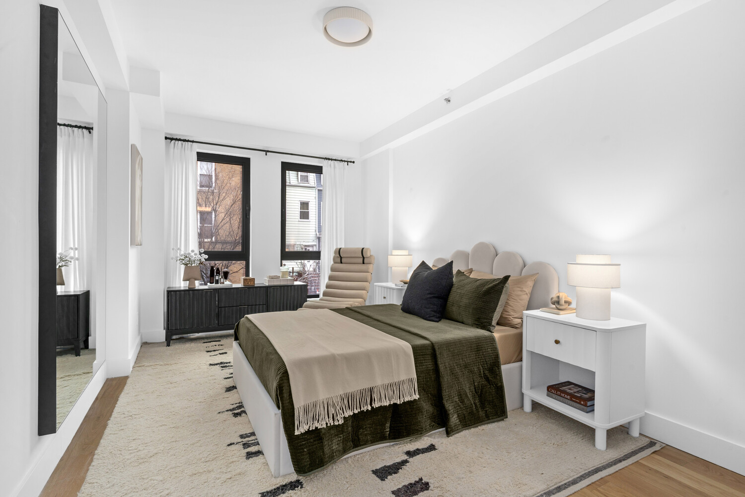 228 13TH Street 201
