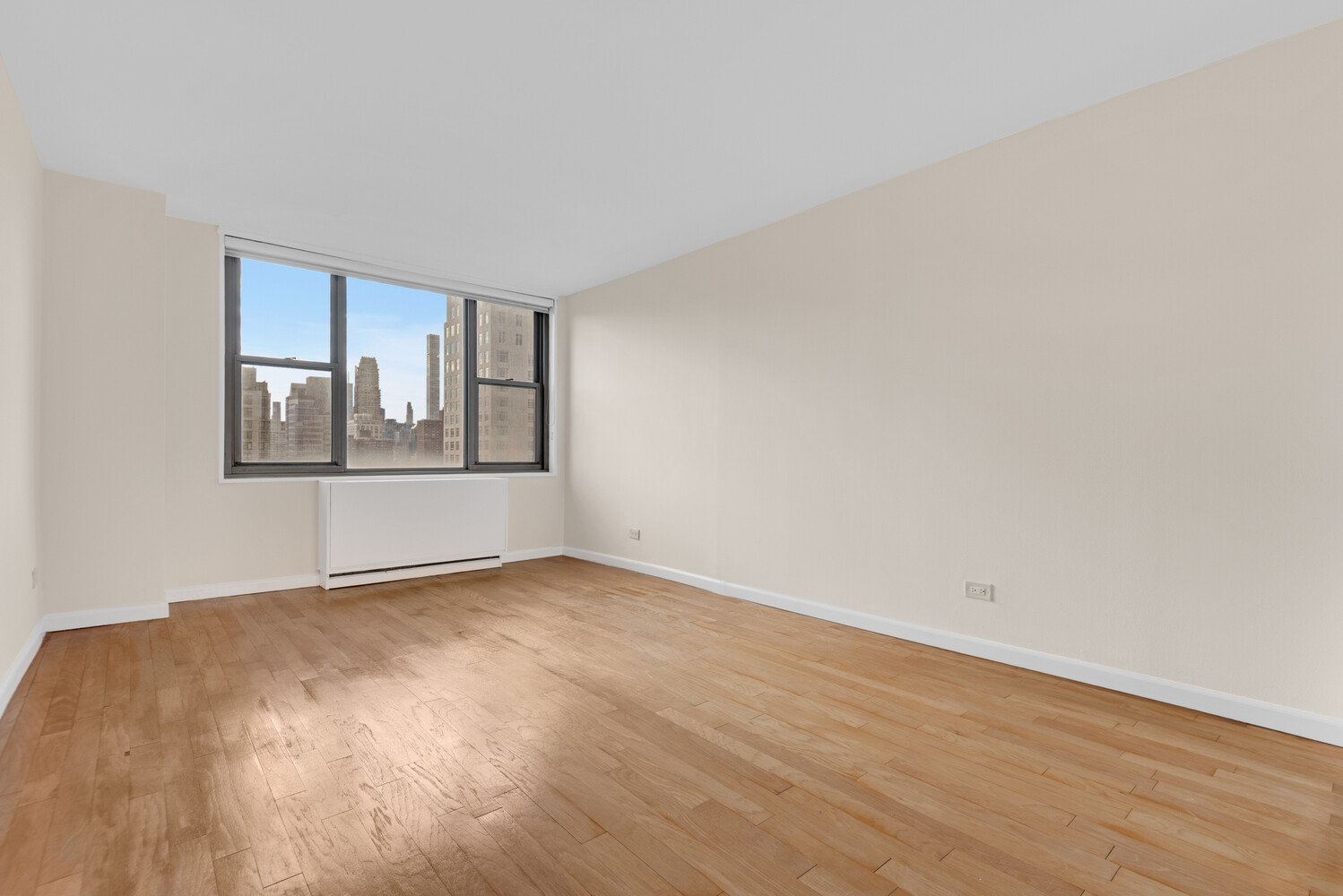 301 E 79TH Street 28P