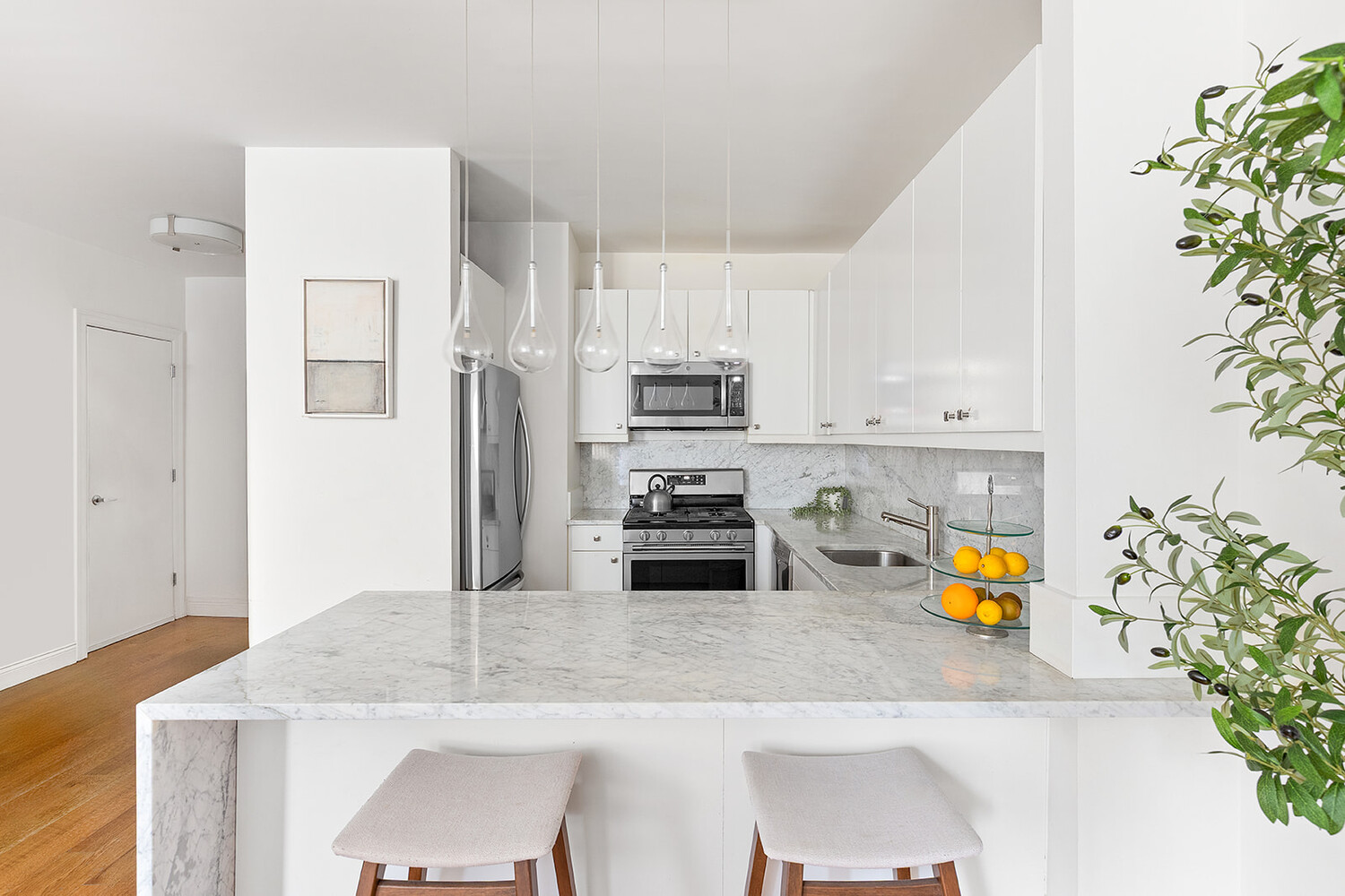 195 15TH Street B/2