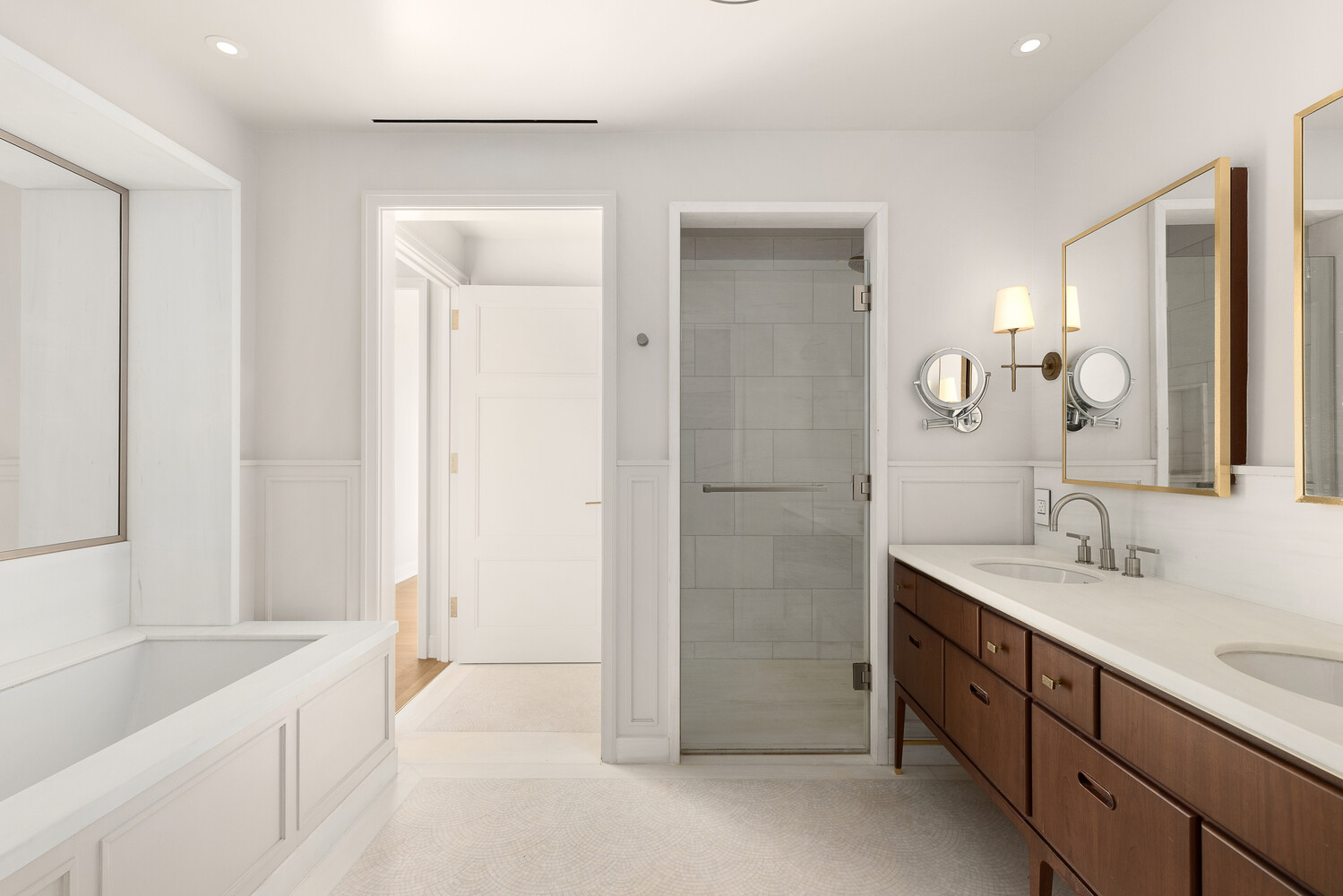 275 W 10TH Street 8C