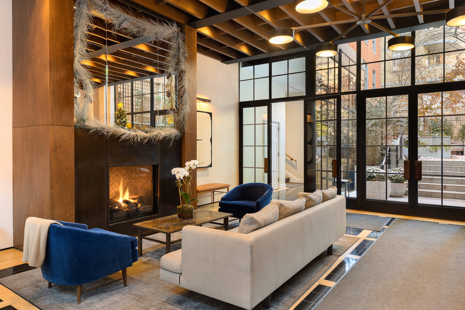 275 W 10TH Street 8C