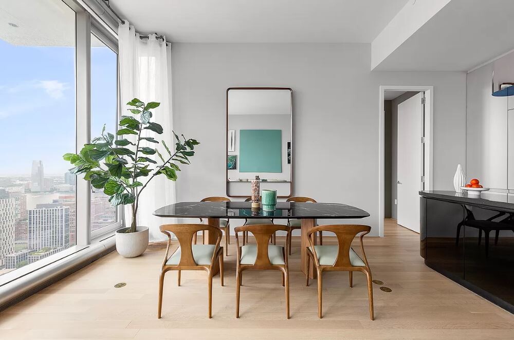 56 LEONARD Street 43BE