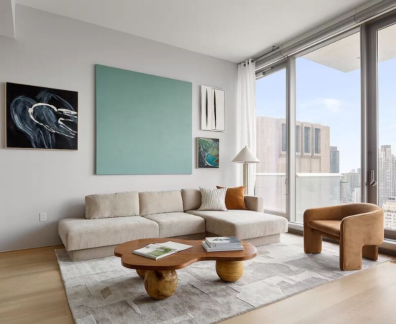 56 LEONARD Street 43BE