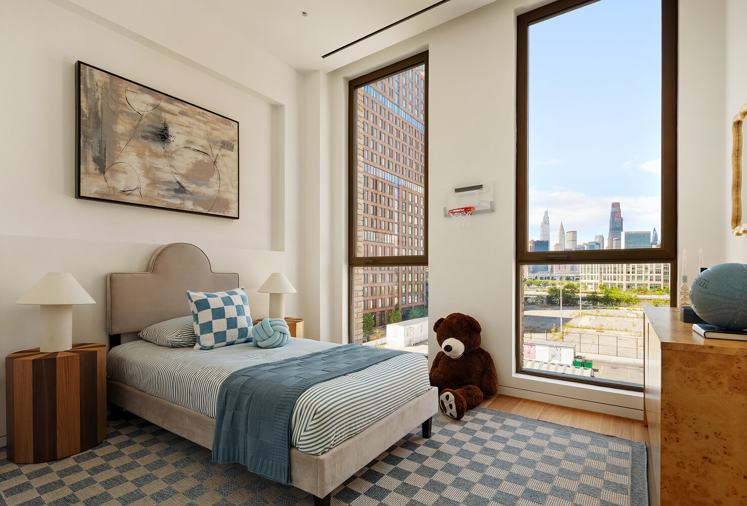 68 COMMERCIAL Street PENTHOUSE