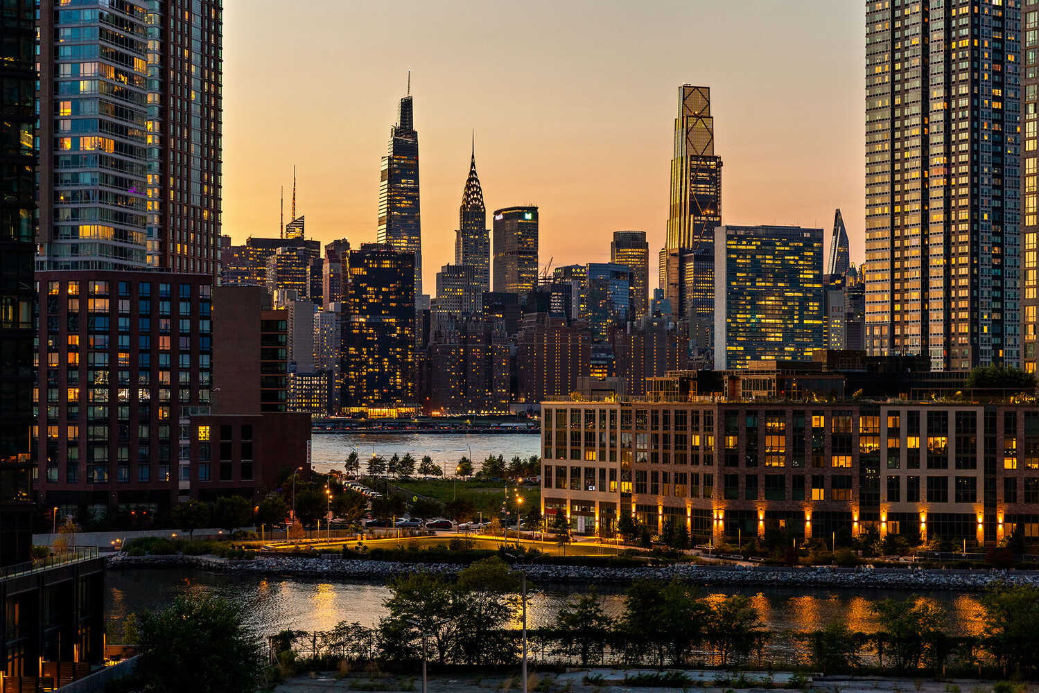 68 COMMERCIAL Street PENTHOUSE