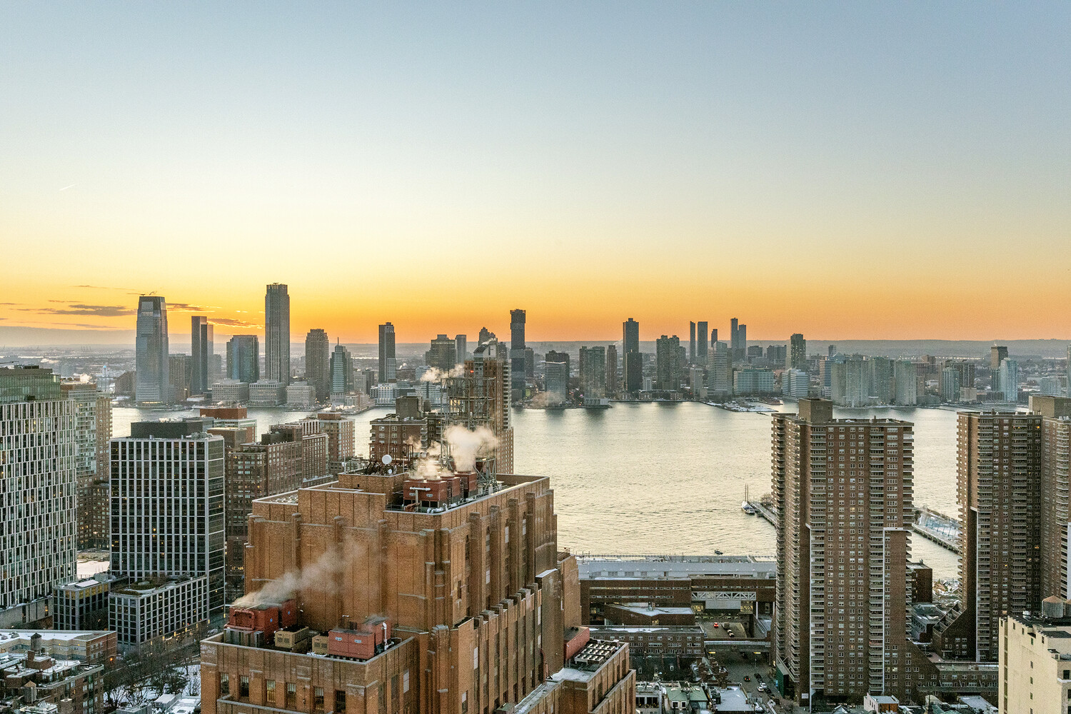 56 LEONARD Street 39WEST