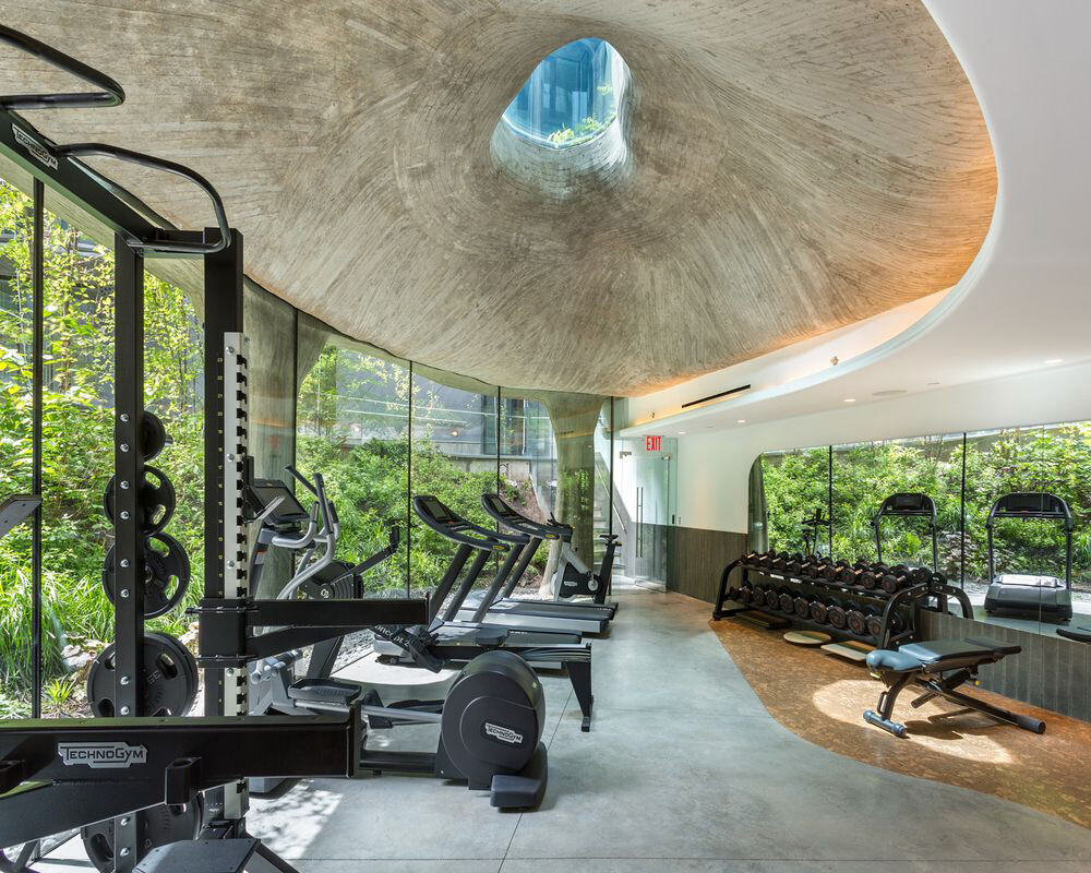 325 W BROADWAY 7B