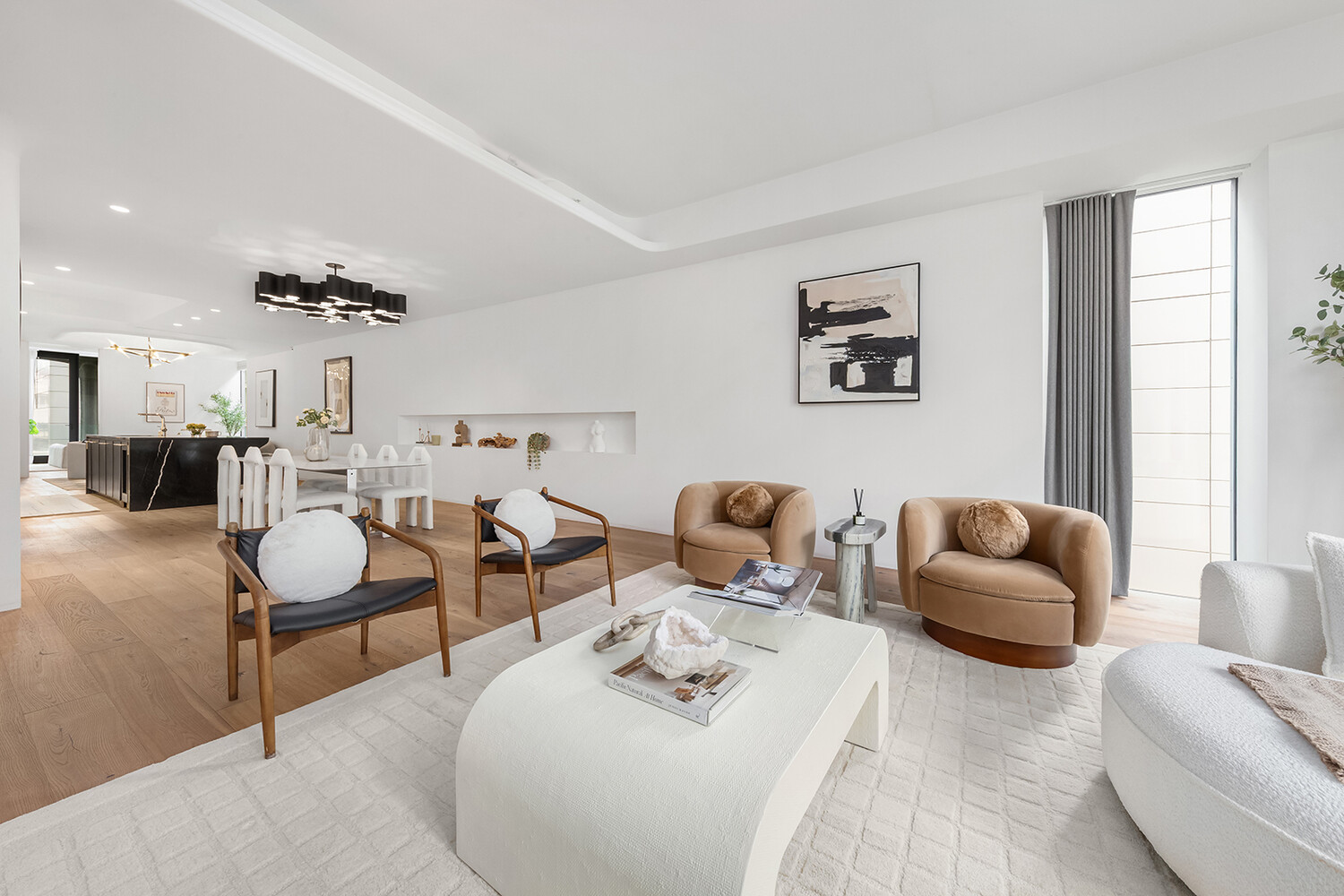 325 W BROADWAY 7B