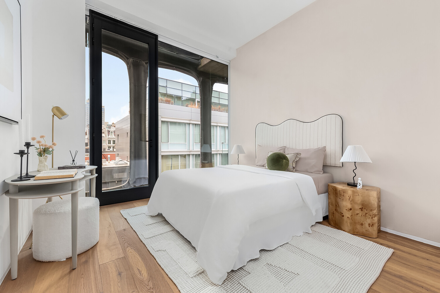 325 W BROADWAY 7B