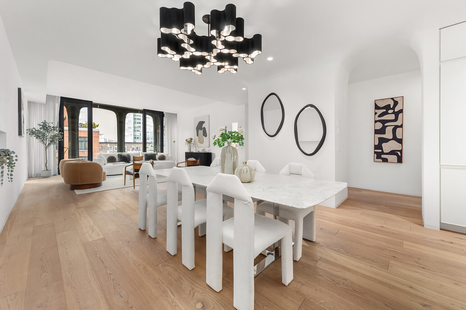 325 W BROADWAY 7B