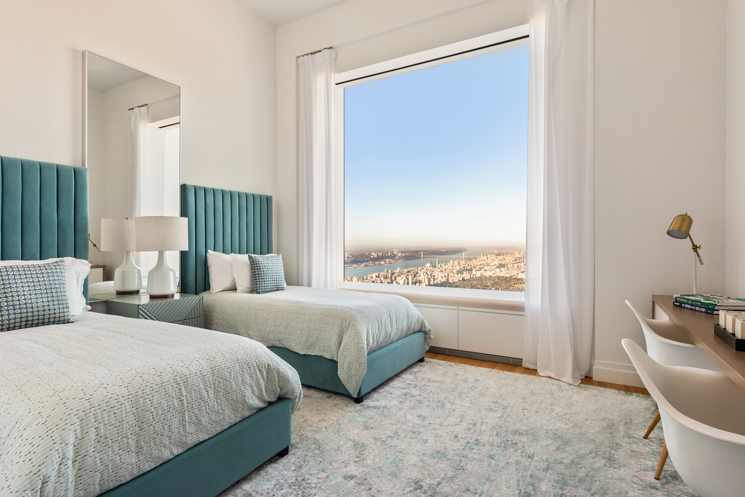432 PARK Avenue 94A