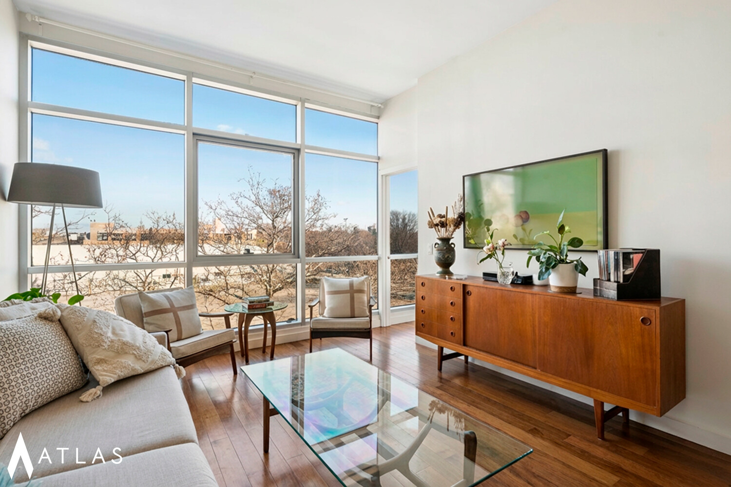162 N 12TH Street 4D