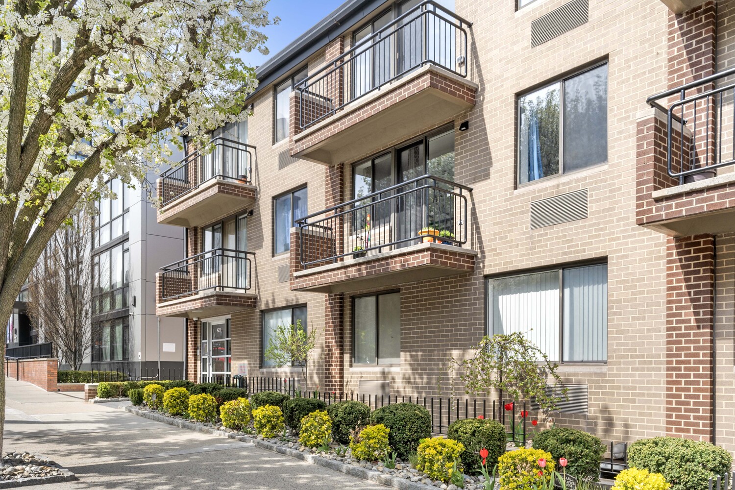 423 95TH Street 1A