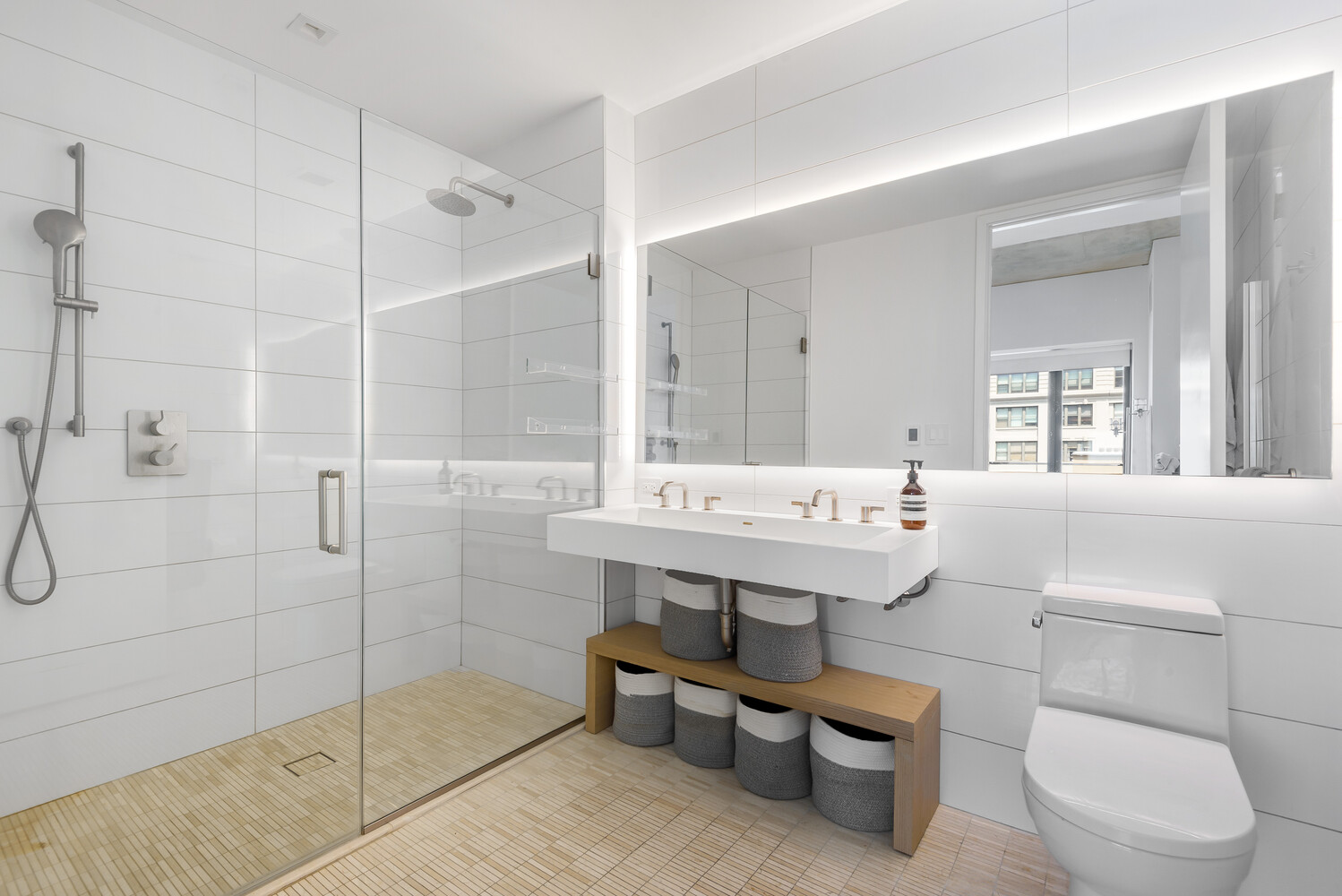 98 FRONT Street PH1H