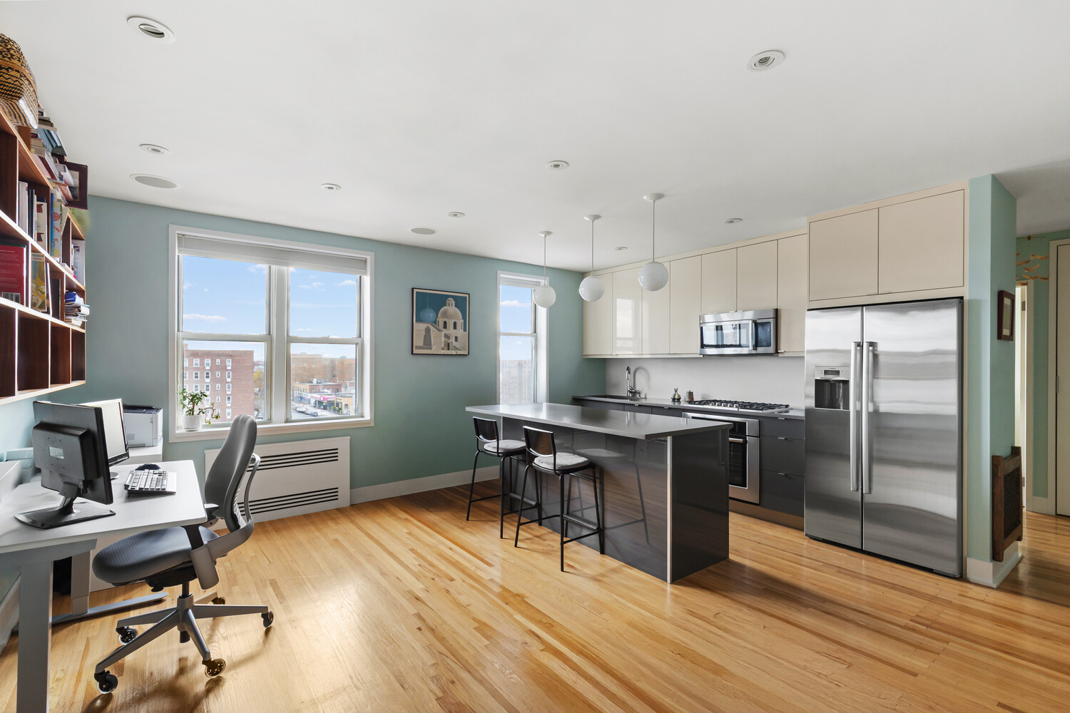 243 MCDONALD Avenue 6T