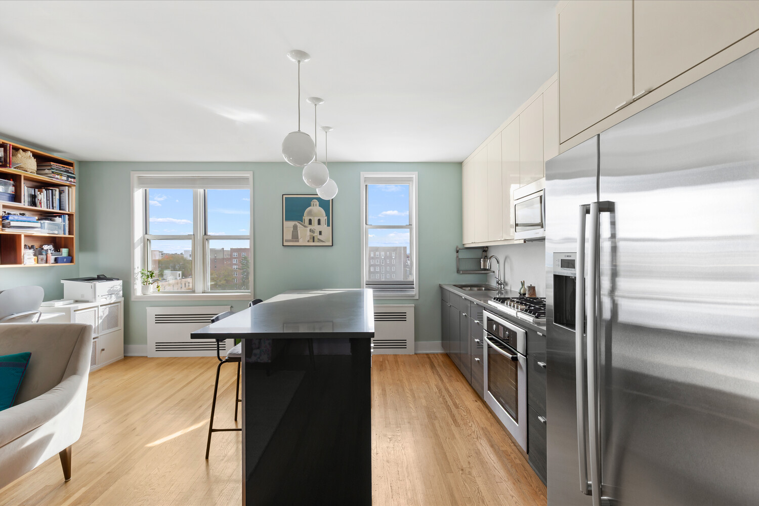 243 MCDONALD Avenue 6T