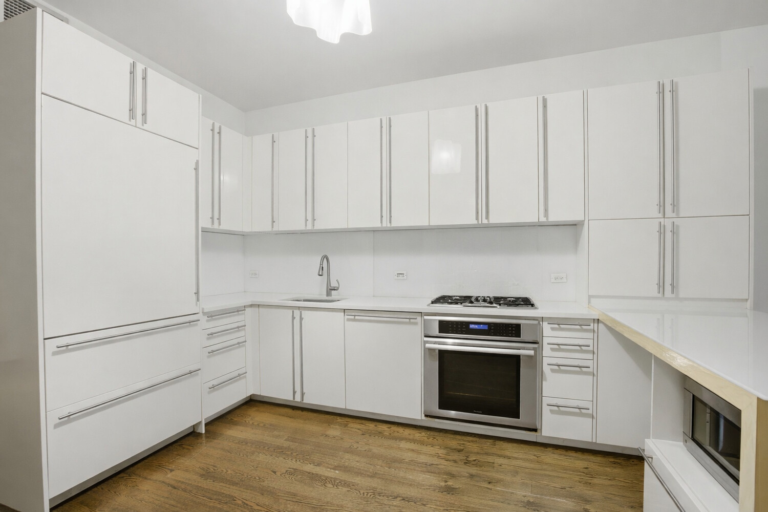 650 6TH Avenue 6G