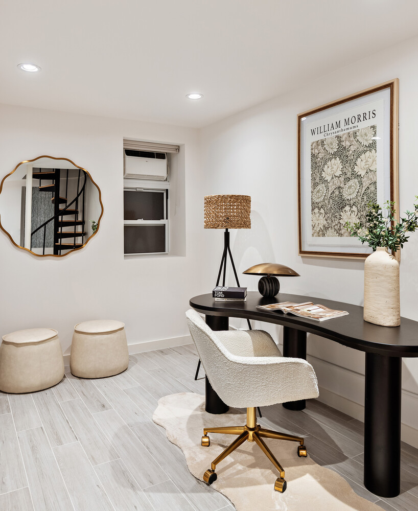 214 W 16TH Street 1W