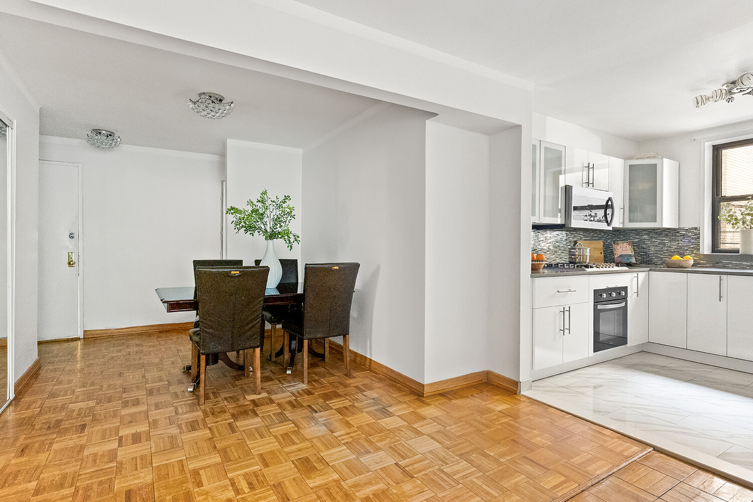 275 WEBSTER Avenue 1/B