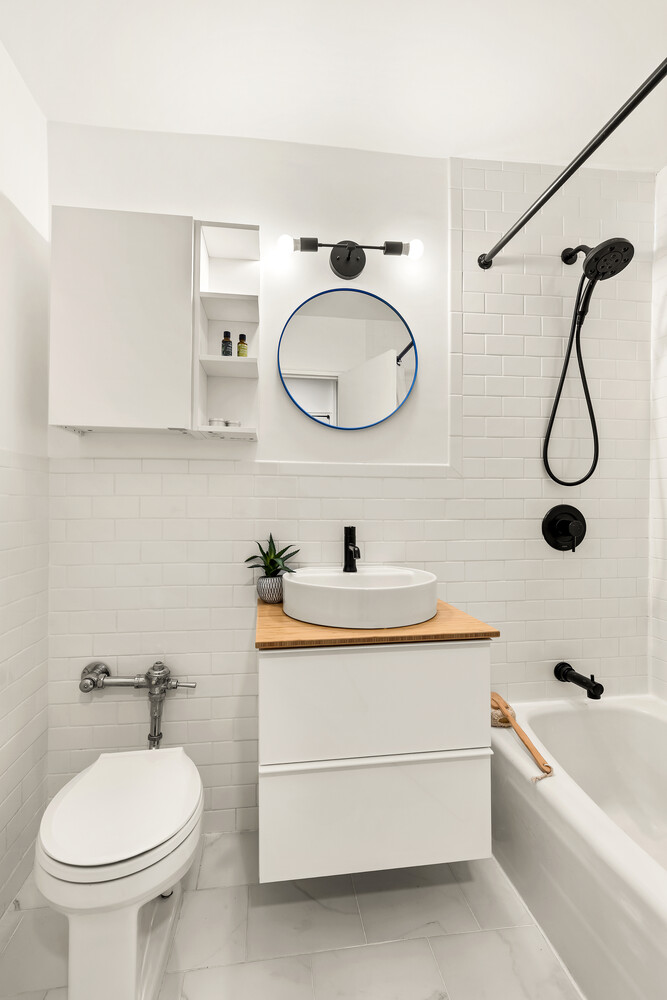 651 VANDERBILT Street 2R