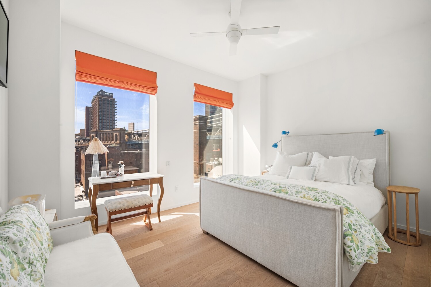 1 JOHN Street 9D