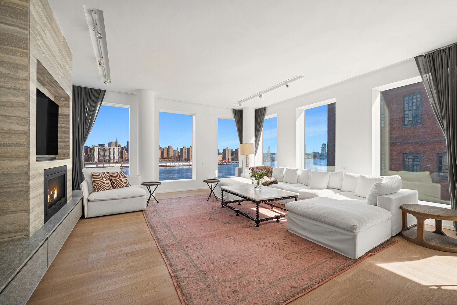 1 JOHN Street 9D