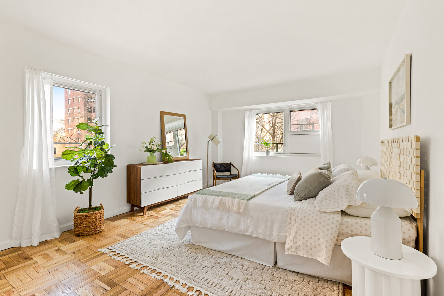 225 ADAMS Street 3I