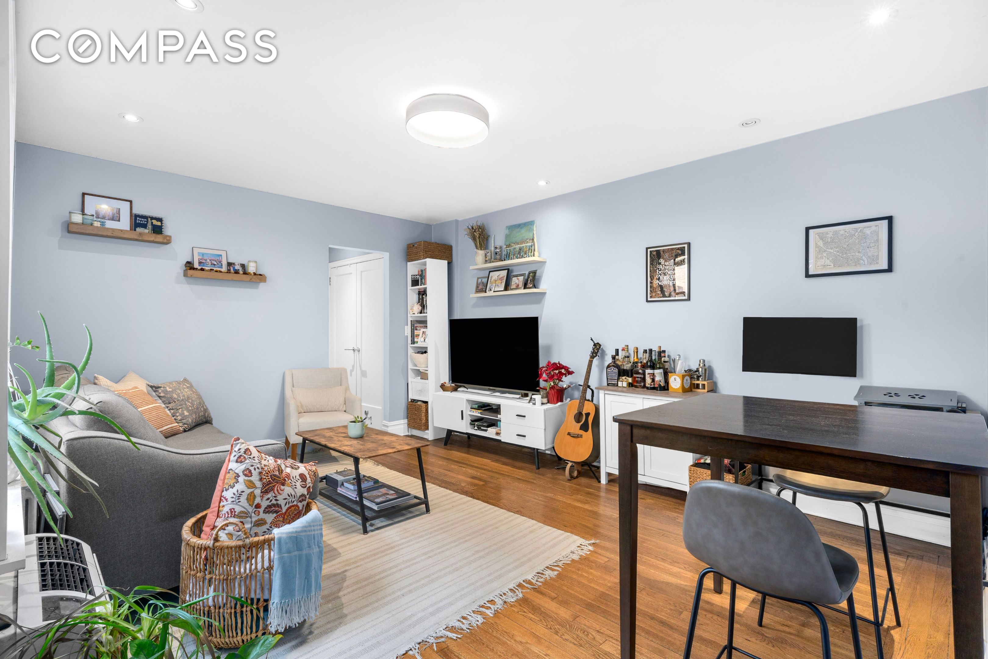 319 W 18th Street 4H