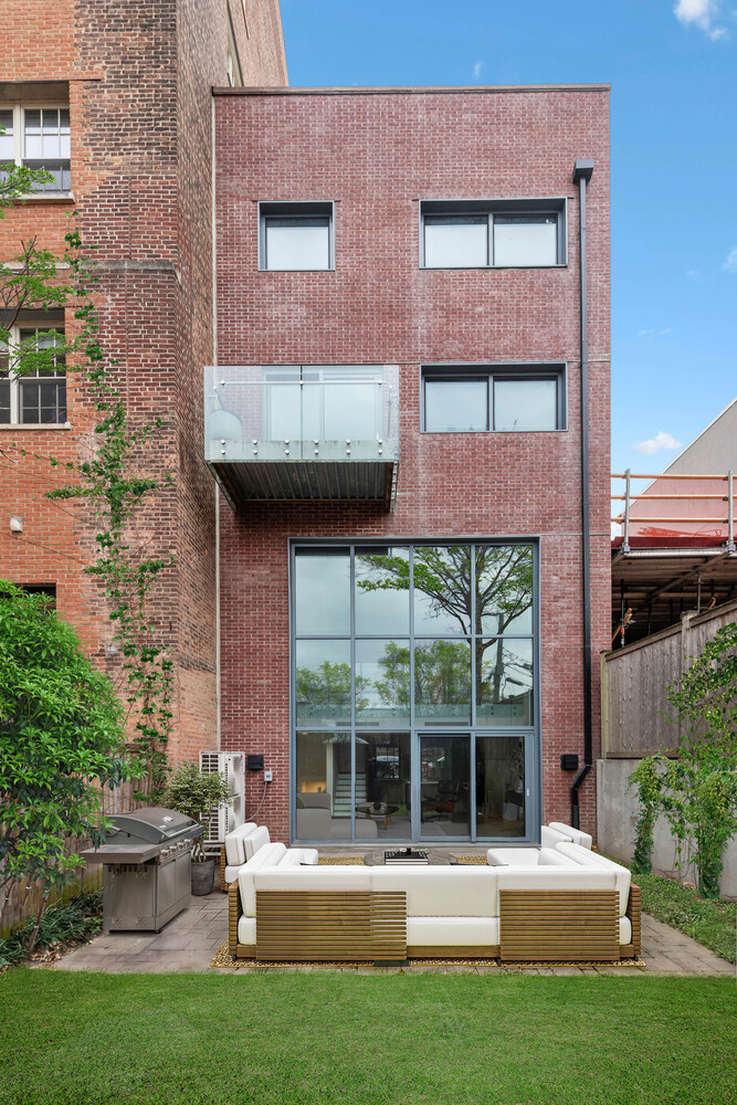71 GREENE Avenue