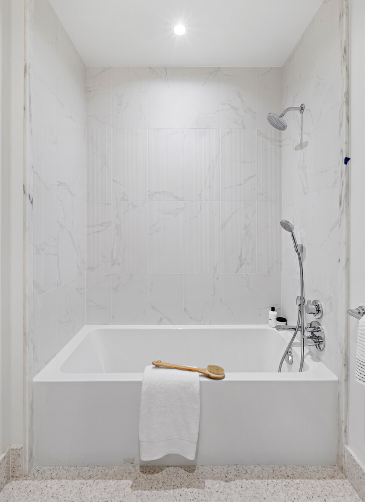 212 W 93RD Street 6A