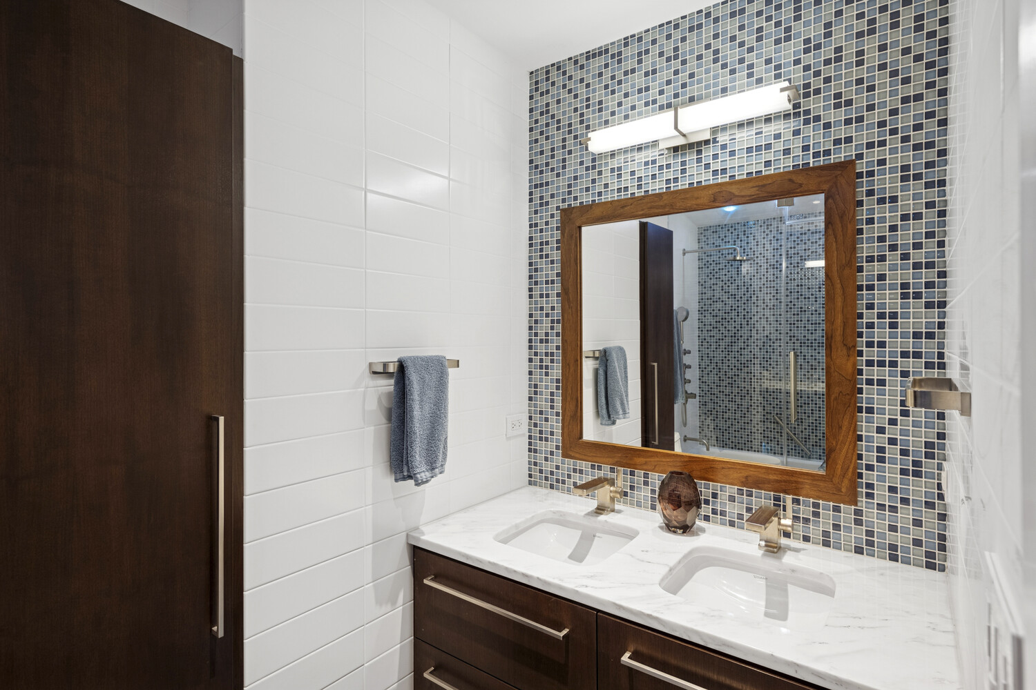 2 5TH Avenue 14R