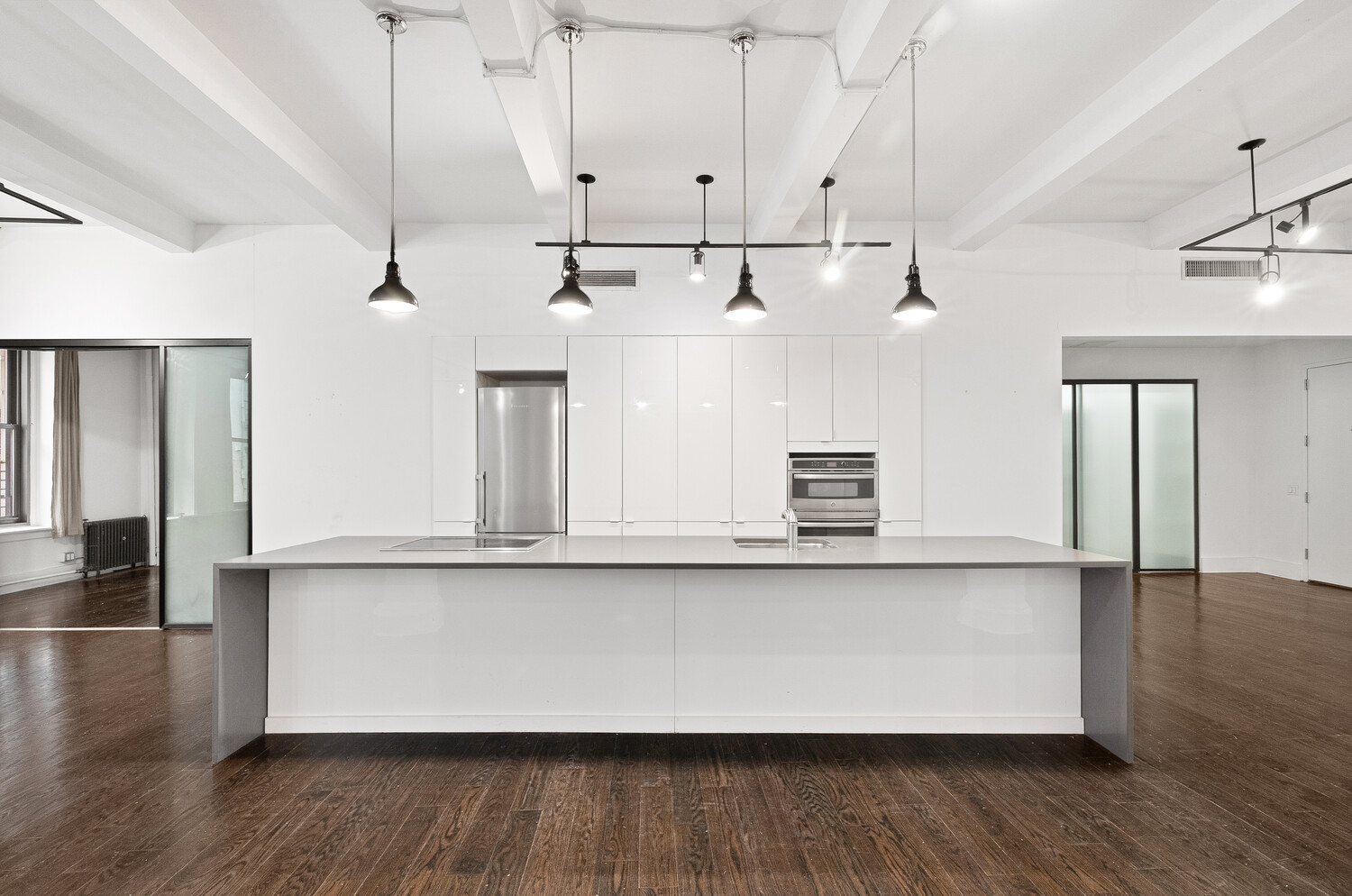 165 WILLIAM Street 2