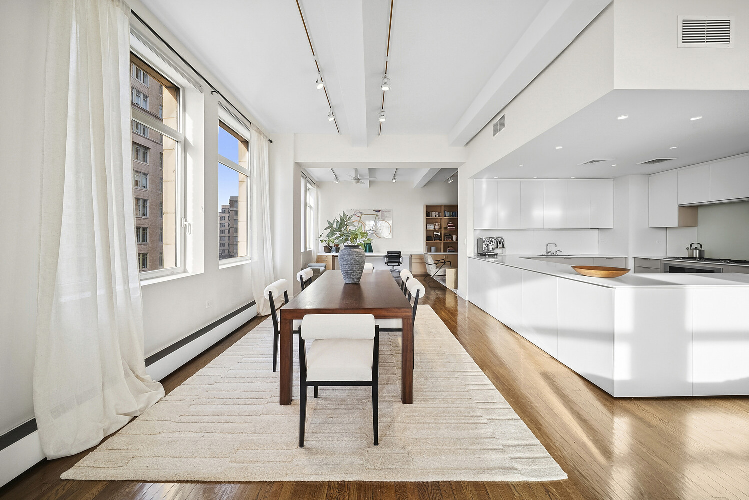 245 7TH Avenue 11BC/10C