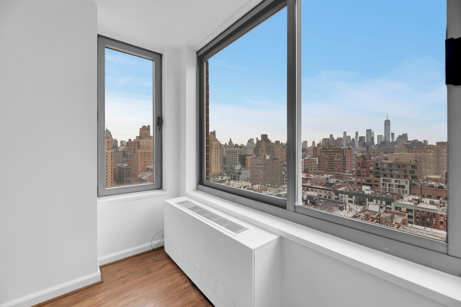 270 W 17TH Street 18D