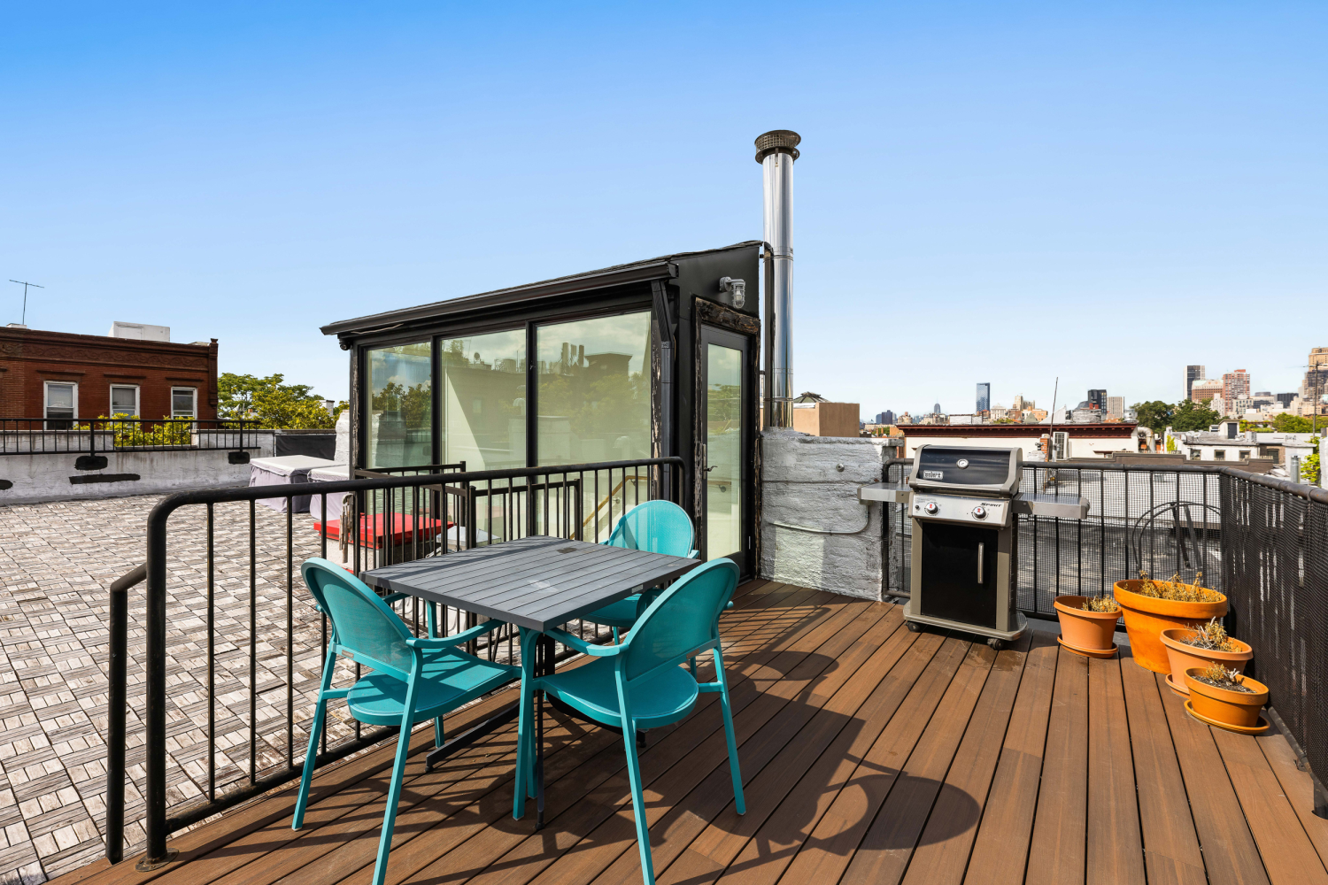 541 HENRY Street D
