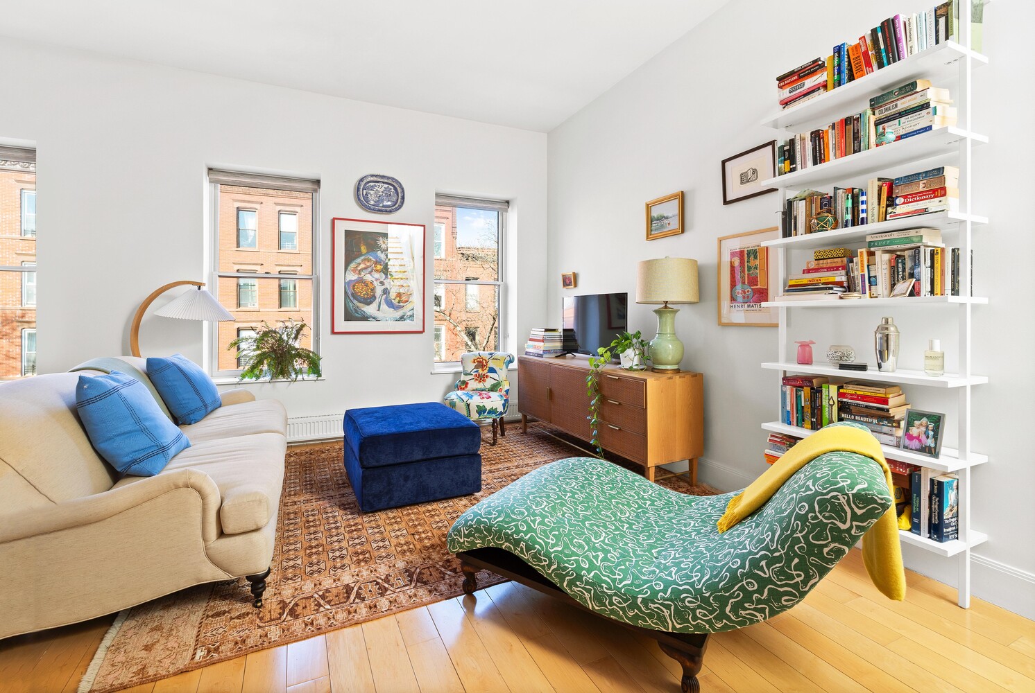 541 HENRY Street D