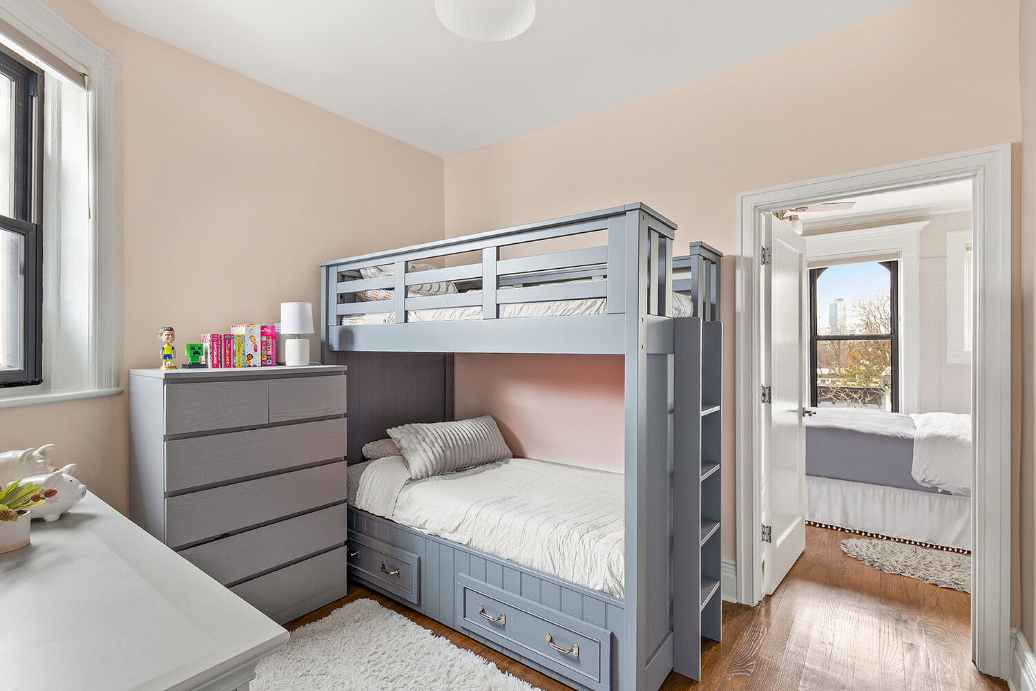 378 7TH Street 4R