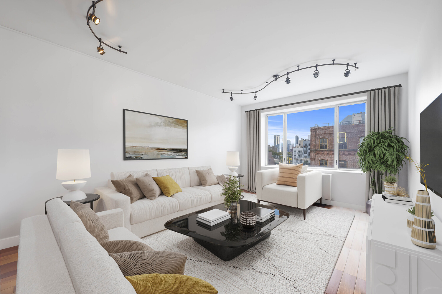 30-85 VERNON Boulevard 6D